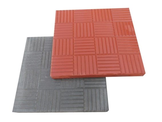 Vibrocasting paving tiles, steps_1